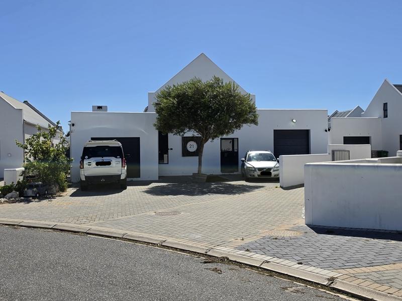 3 Bedroom Property for Sale in Britannia Bay Western Cape